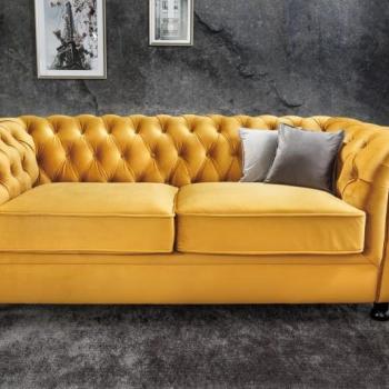 Estila Chesterfield dizajnová trojsedačka Milenna so horčicovožltým zamatovým poťahom a s čiernymi nožičkami 192cm obrázok