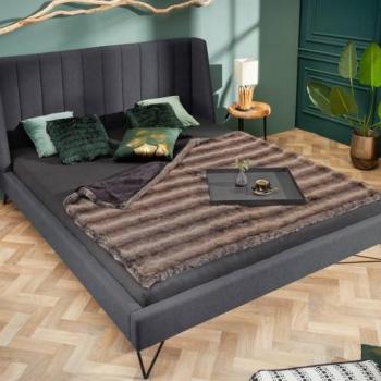 Estila Dizajnová čalúnená manželská posteľ Taxil Mode s poťahom v antracitovej farbe 160x200cm obrázok