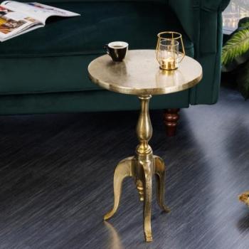 Estila Glamour okrúhly príručný stolík Saphir z kovu v zlatej farbe s ozdobnou podstavou s tromi nožičkami 55cm obrázok