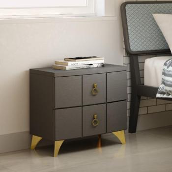 Estila Moderný nočný stolík Beliasso z masívu s dvomi zásuvkami na zlatých nožičkách s mohutnými úchytmi v sivej farbe 55cm obrázok