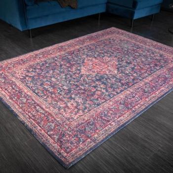 Estila Orientálny koberec Salina obdĺžnikového tvaru červeno-modrej farby s detailným ornamentálnym zdobením 240cm obrázok