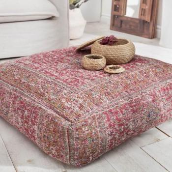 Estila Orientálny štvorcový vankúš Loudaya v červenej farbe 70cm obrázok