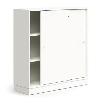 Skriňa s posuvnými dverami QBUS, 2 police, so soklom, s madlom, 1252x1200x400 mm, biela obrázok
