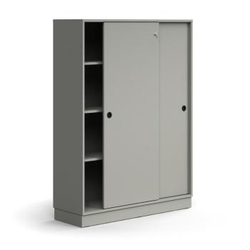Skriňa s posuvnými dverami QBUS, 3 police, so soklom, s madlom, 1636x1200x400 mm, svetlošedá obrázok